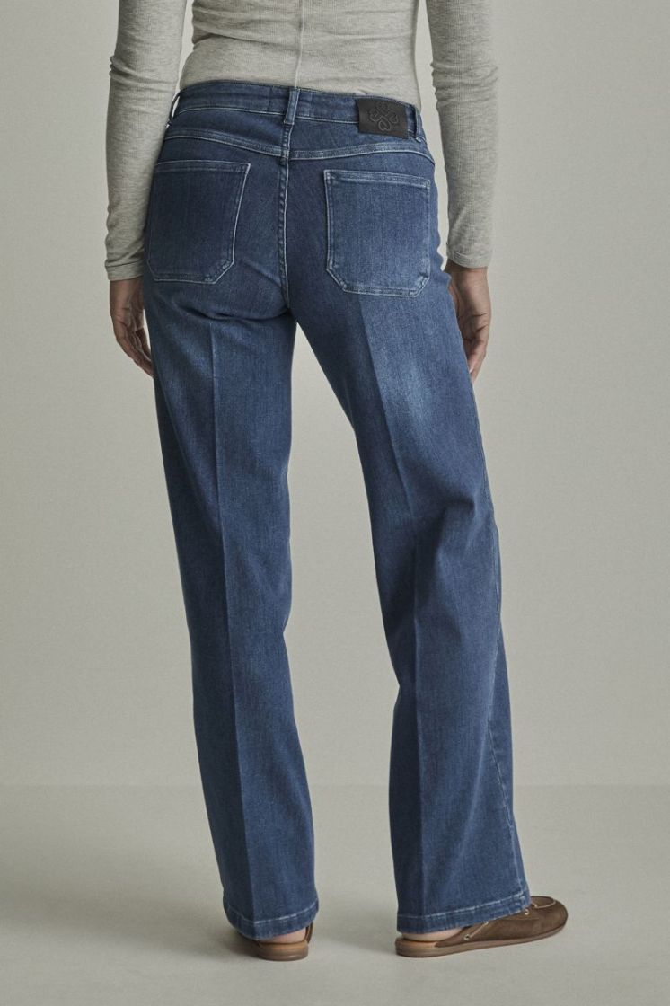MIRA D221 - Washed N