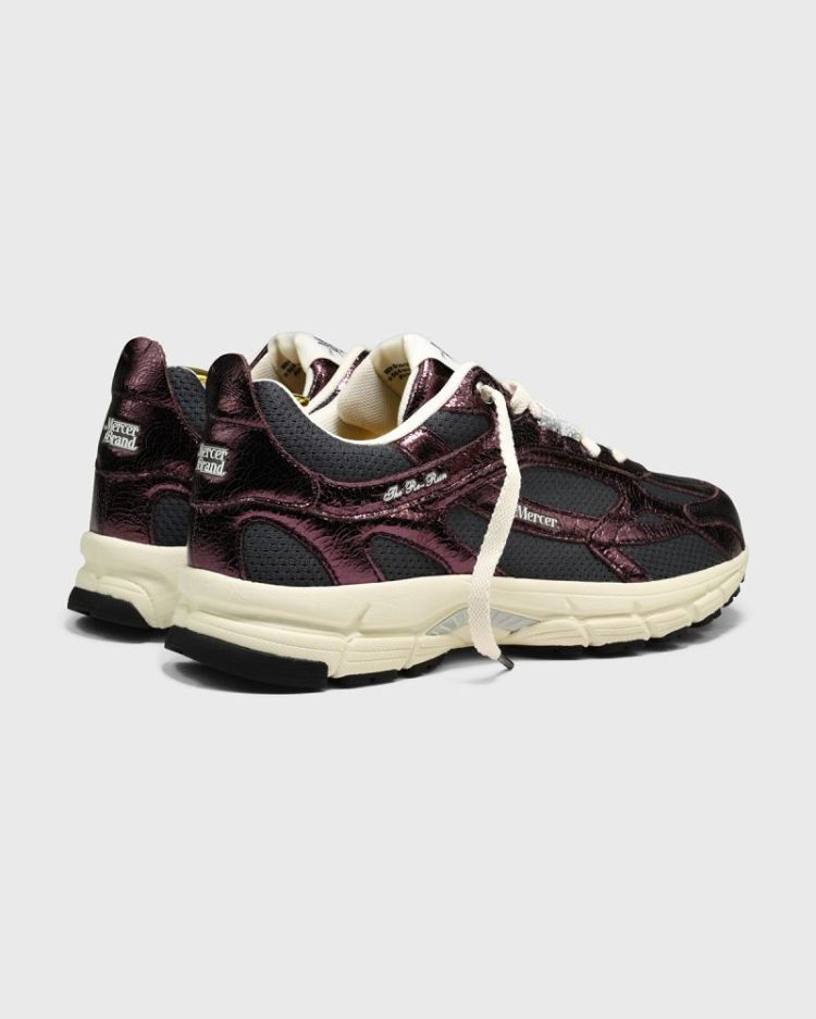 The re-run cracked 302 dark red