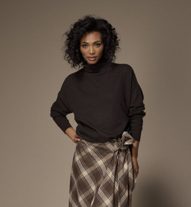 SELAH TURTLENECK 040 Dark brown 